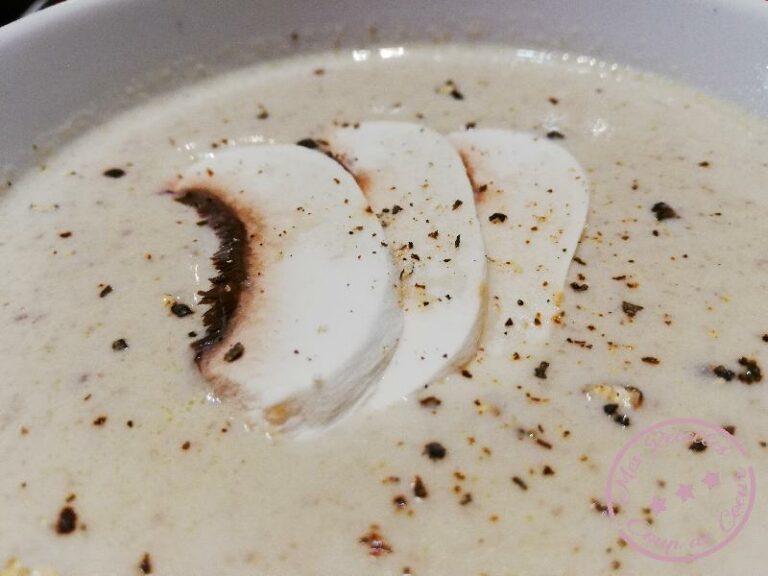 Soupe aux champignons